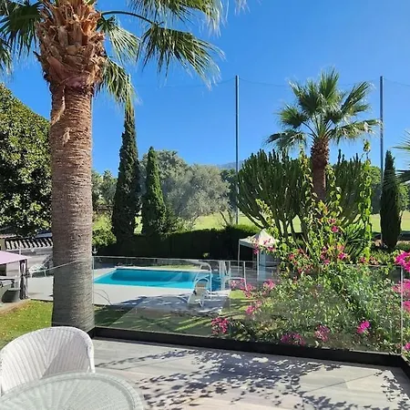 Luxury Golf Front Spa, Jacuzzi & Heated Pool *
